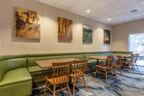 Fairfield Inn & Suites by Marriott Holiday Tarpon Springs