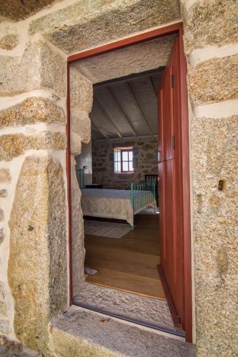 발리 데 캄브라 Casas dos Avos 4성급 게스트하우스 외관