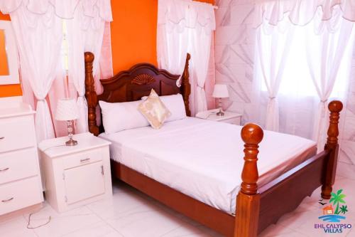 EHL Grand 8Bed 9bath, Fully Furnished Air Conditioned Villa 5min to Beach