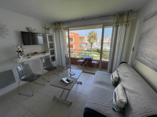 Studio moderne, centre port avec piscine, parking, climatisation - Cap d'Agde - FR-1-723-37, Cap d'Agde (zdjęcie 2)