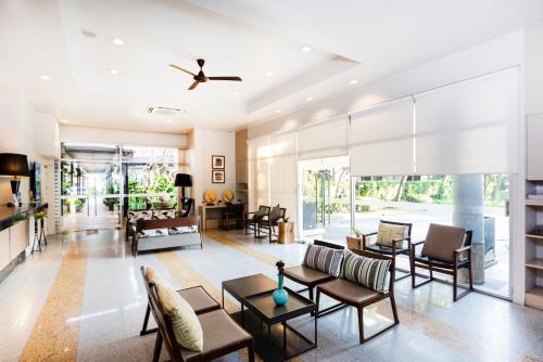 Lobby, Synsiri Resort in Min Buri