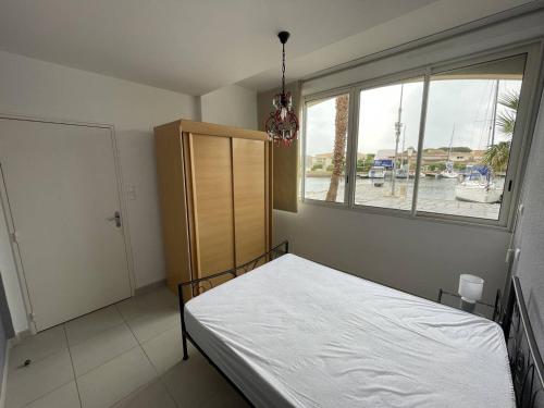 T3 moderne, piscine, clim, parking au Cap d'Agde - FR-1-723-55, Cap d'Agde (foto 7)