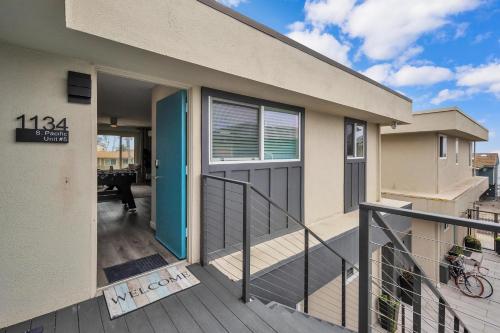 Tower 9 #5 in Oceanside, USA