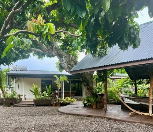 Heitiare lodge in Paea
