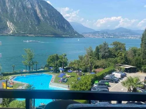 Apartment Bella Vista Lugano in Bissone, Schweiz