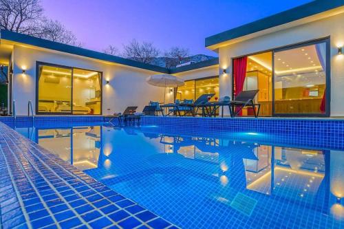 Villa Ortaç 2 Doğa İçerisinde korunaklı villa - image 13