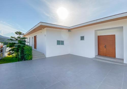Vimaan Vilai - Secluded Pool Villa in 나무앙