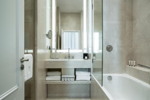 Fauchon L'Hôtel Paris - image 8