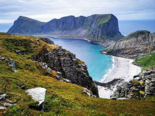 . Lofoten Værøy Bryggehotell AS