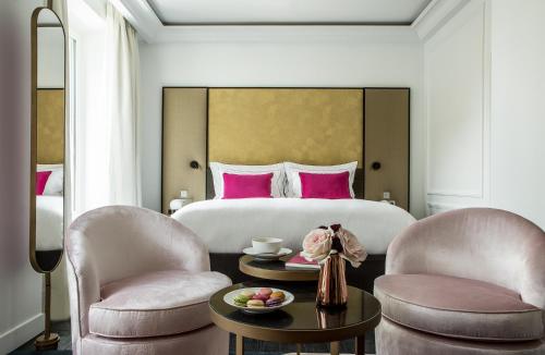 room detail thumbnail 1