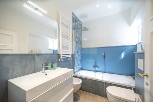 Two-Bedroom Apartment image 5
