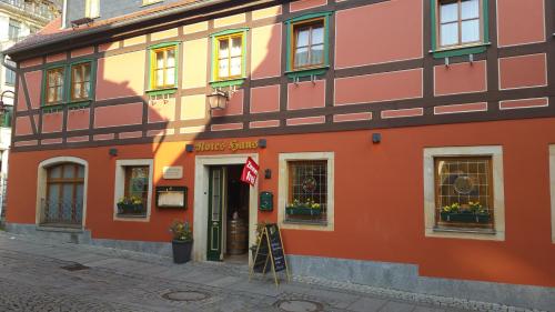 Gasthaus& Pension Zum Roten Haus – Bad Schandau, MA