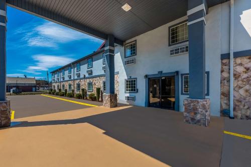 Quality Inn Fort Payne I-59 exit 222 in Fort Payne, USA
