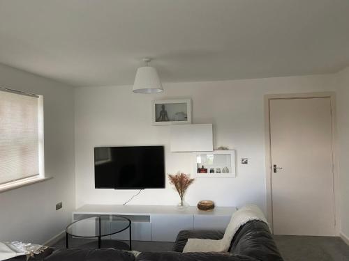Marine Viewing 2 bedrooms flat, Manchester (photo 7)