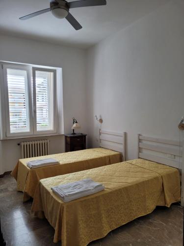 1 double bed