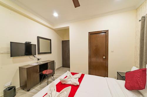 Hotel Athome , Whitefields, Kondapur