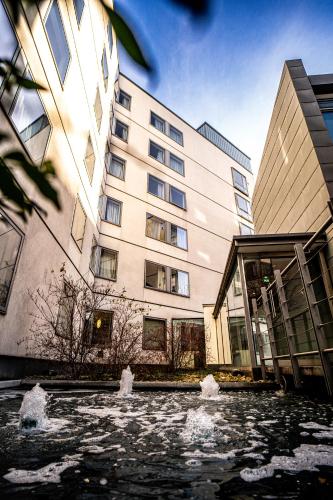 Friendship House (Southwark) - image 6