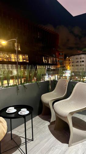 Balcony/terrace, ZEN Suites Hotel Massira in Maarif