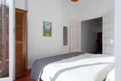 Superbe appart, central, petit balcon & vue Place, Marseille (fotografie 3)