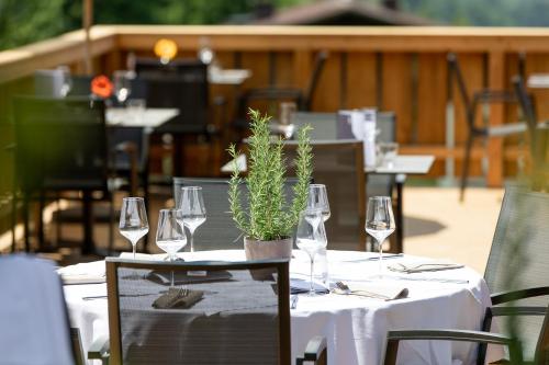 ALMMONTE SENSUM SUITES - Funky Living Hotel – Wagrain, MN