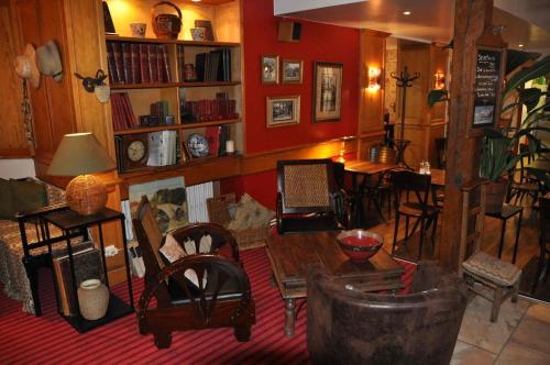 Le Vieux Carré - image 5
