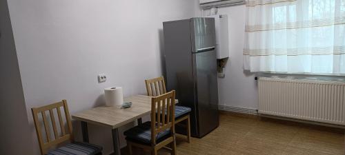 Apartment image 3