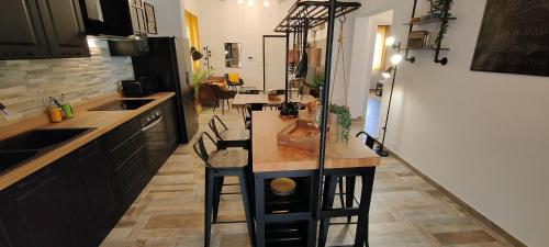 廚房, Janus Casa nel Verde - exclusive villa with pool in 帕斯托拉諾