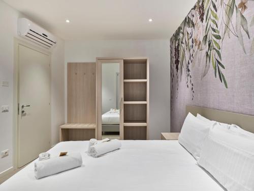 One-Bedroom Apartment image 10