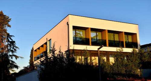 A szálláshely kívülről, ABN Residence in Spadici