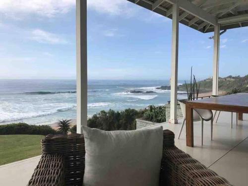 Milkwood Beach Front House