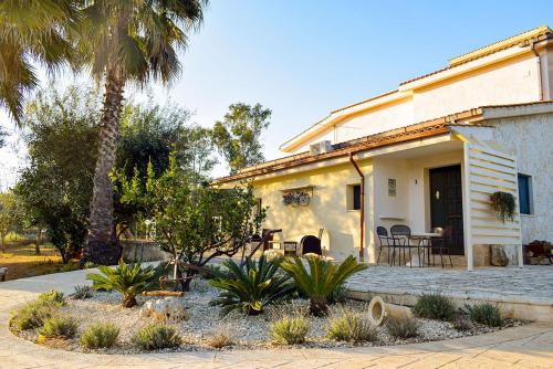 Jardín, La Maison One B&B in Carovigno