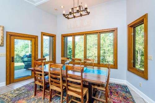 Villa at Stony Woods Estate near Asheville, Marshall (photo 10)
