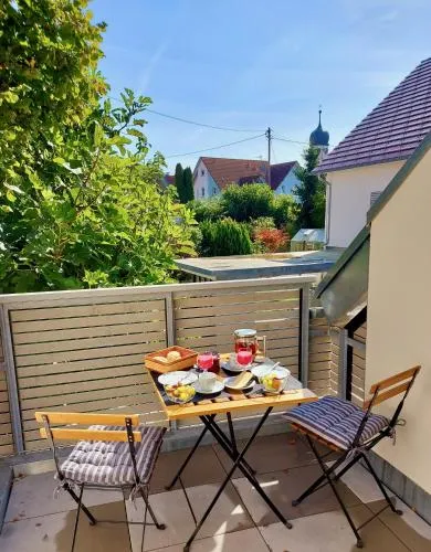 Ruhige 2-Zimmer Ferienwohnung FeWo Bodensee in Öhningen, Österreich
