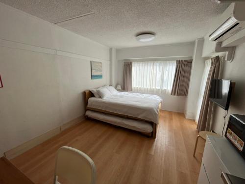 Rhodes Kagurazaka Hotel Room Type - Quadruple Room