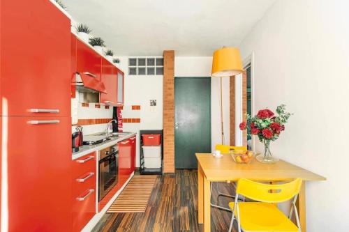 Lovely Apartment Navigli, Milan