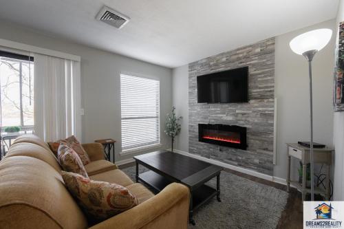 1BR Walk-In Condo - 2 Pools - FREE TICKETS INCLUDED - PR40-10, Branson