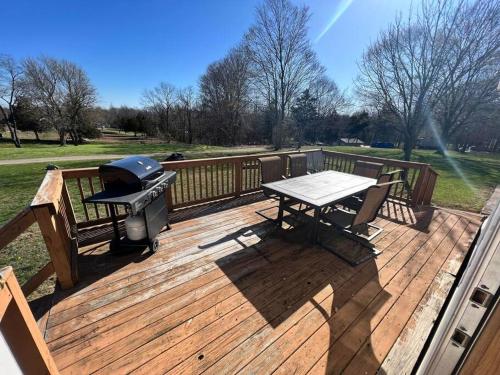 Bloomingtons Cozy Model Home in Bloomington, USA