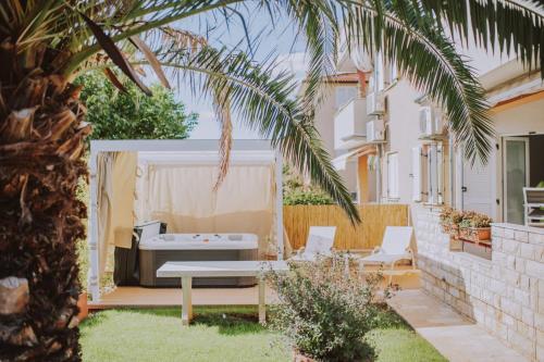 Apartman Hola 2