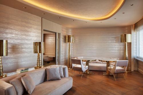 Suite, premium, accesso al salone comune