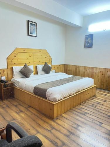Hotel Shambhala Residency