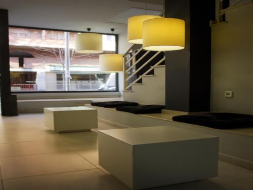 Hostal Badaloní - image 13