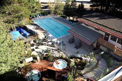 GetAways at Olympic Village Inn, Olympic Valley (foto 9)