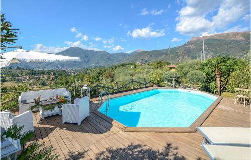 Stunning Home In Camaiore With House A Panoramic View