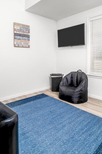 4BD Lodge at Table Rock Lake - Near Marina - Pool - BBH 4BD Lodge at Table Rock Lake - Near Marina - Pool - BBH