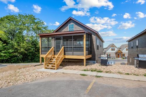 4BD Lodge at Table Rock Lake - Near Marina - Pool - BBH 4BD Lodge at Table Rock Lake - Near Marina - Pool - BBH