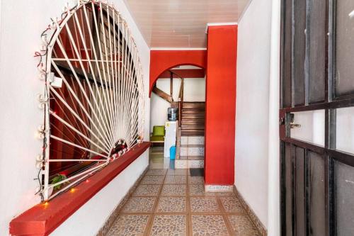 Private bedroom 10 minutes from the SJO airport in Cristo Rey