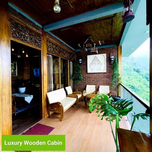 Balcony/terrace, Bagas Luxury Camp in Serang