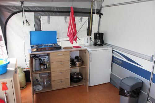 Caravan 't Koekoeksnest, Aagtekerke (photo 7)