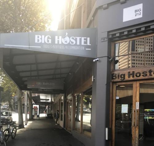 Big Backpackers Hostel