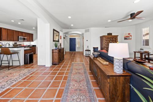 Spacious Private Home with Saltwater Pool & Hot Tub in Coachella, USA